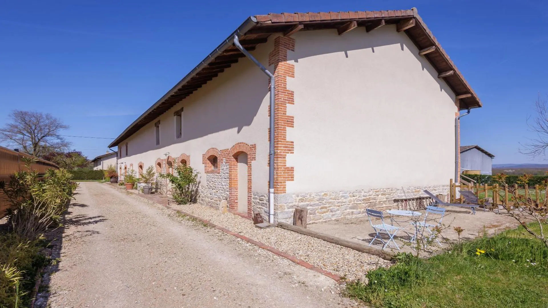 Farm stay La Ferme Des Tuileries Villa Peronnas
